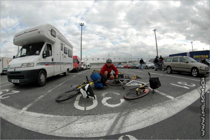 waiting for the ferry in calais, after the ferry in oostende didn't want to take bikes!!!